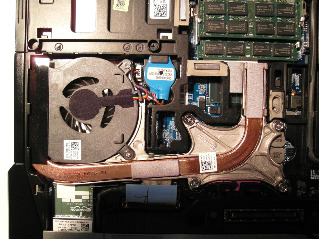 Photo of the cooling system in my Dell Precision M2400. It looks pretty clean, but this was still not clean enough to keep the CPU happy.